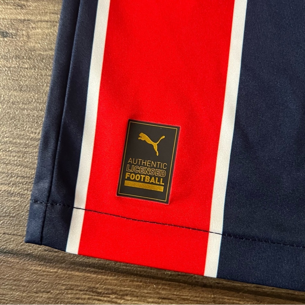 Puma Chivas Men’s Alternative Jersey 22/23 - Picture 5 of 5